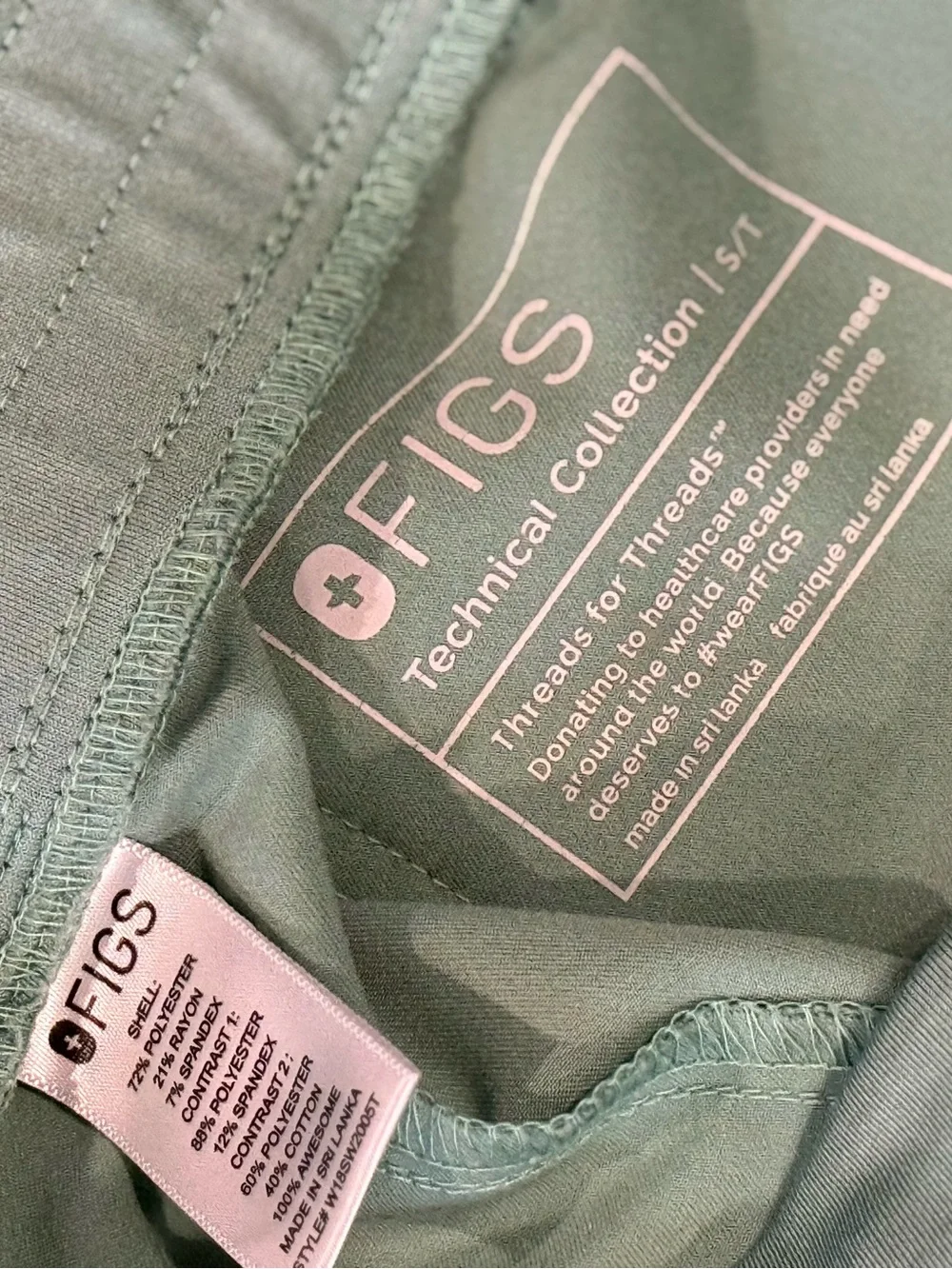 FIGS SET! Women’s Jade discontinued S scrub top style w/ ST Zamora pants EUC